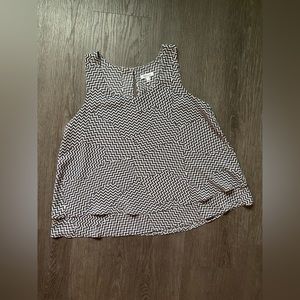Cute zig-zag top